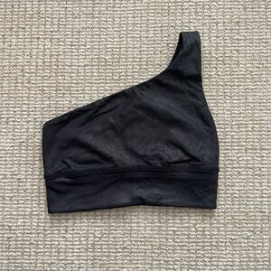 Lululemon asymetric bra